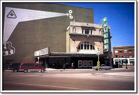 Th&eacute;&acirc;tre Walker